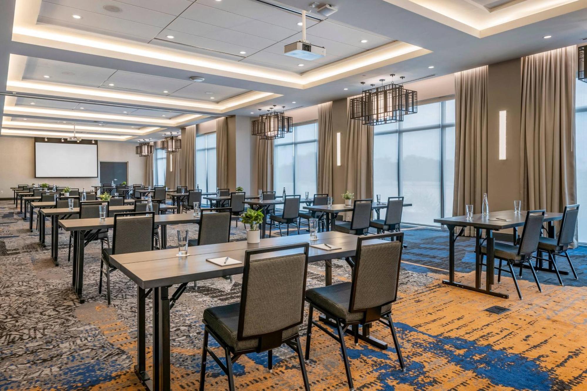 Courtyard By Marriott Fort Lauderdale Downtown エクステリア 写真